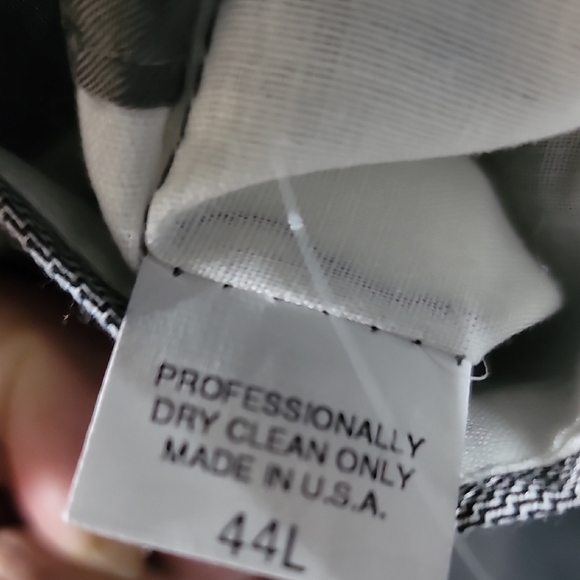 Laughton Hunter Elegant Gray Striped Men's Blazer - Picture 2 of 2